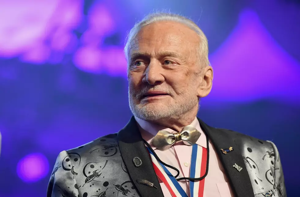 Buzz Aldrin&#8217;s &#8216;Been There &#8211; Done That&#8217; &#8211; Gives Quarantine Tips