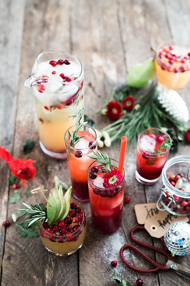 Boozy Drinks To Enjoy This Holiday Season