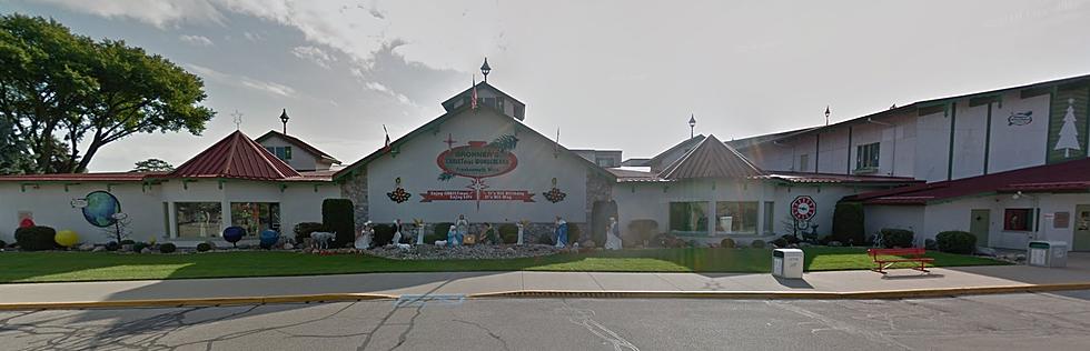 Heading to Frankenmuth This Month? Here&#8217;s What to Expect When You Enjoy Bronner&#8217;s
