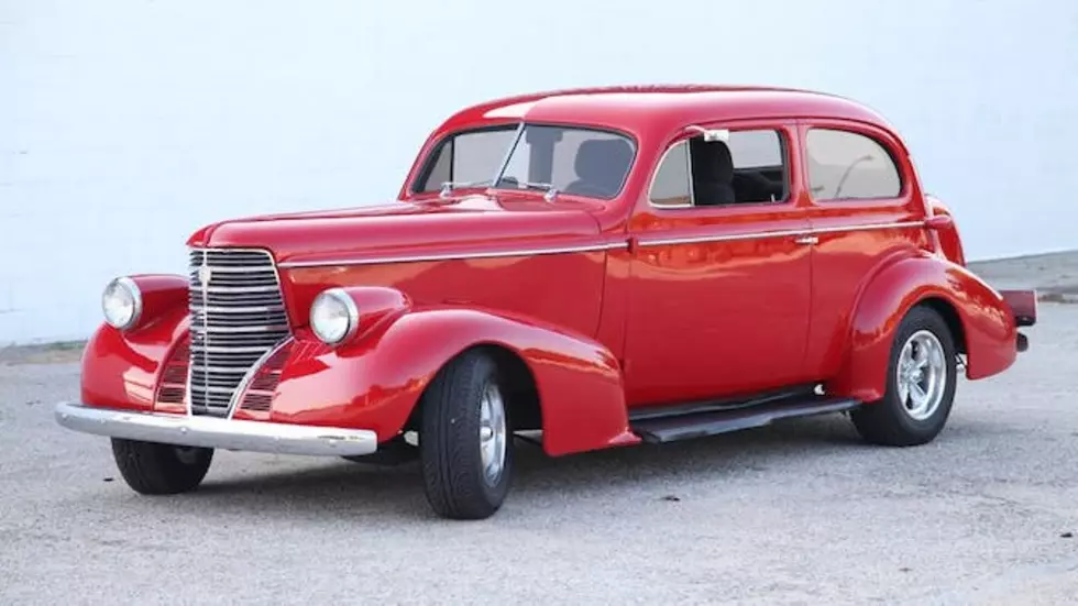 1938 Oldsmobile Series L (Photo by Mecum)