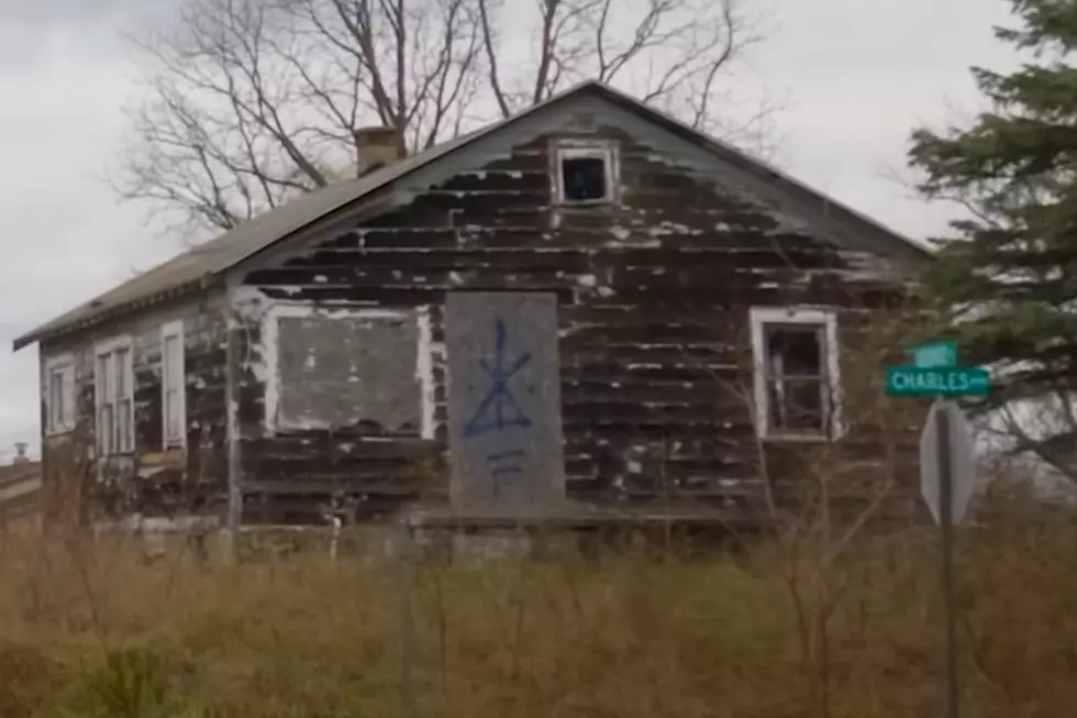 Photo via YouTube (Chris Harden)