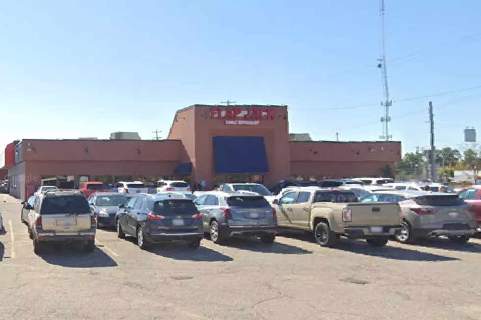 Flap Jack Family Restaurant in Frandor