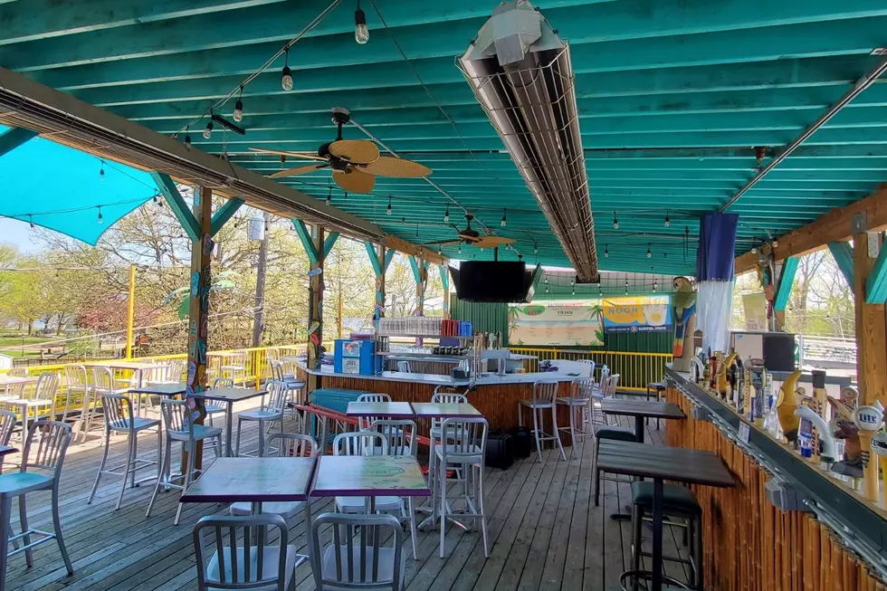 Doesn't this patio just make you feel like summer? Blue Gill Grill is located on Lake Lansing Road in Haslett, just a few feet away from Lake Lansing itself. (Photo via Facebook: Blue Gill Grill)