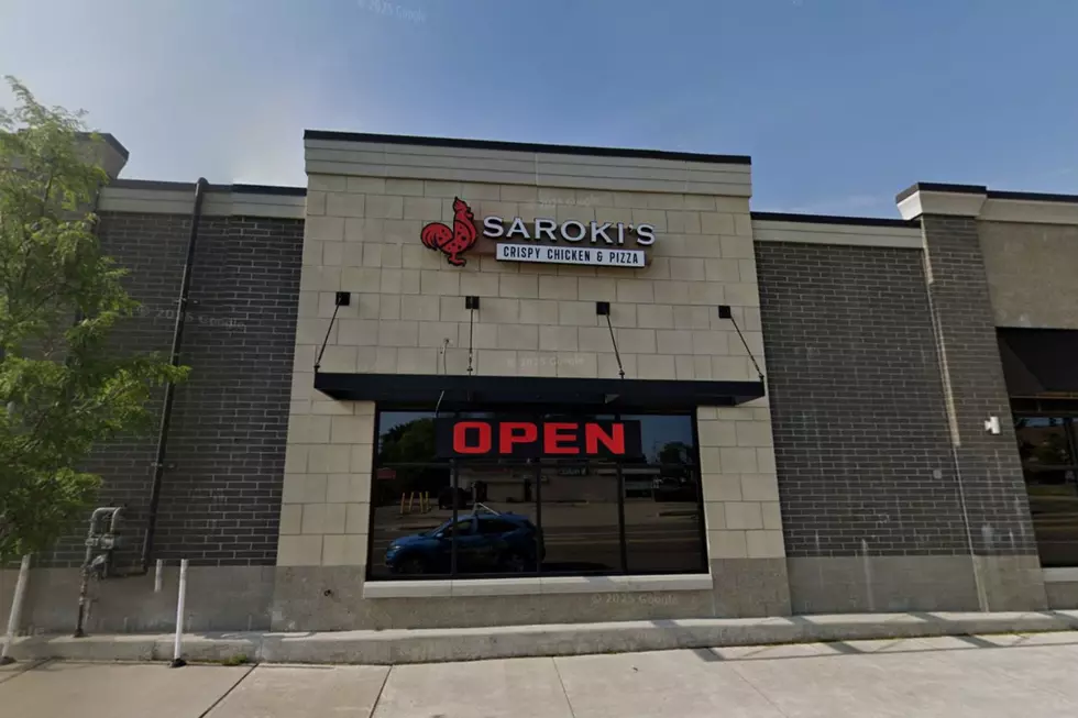 Saroki's Crispy Chicken & Pizza in Haslett, Michigan