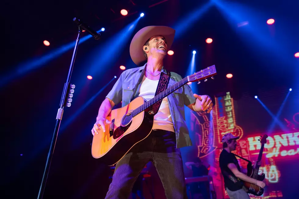 Dustin Lynch Brought the Hits, Surprises and a Proposal to Shipshewana