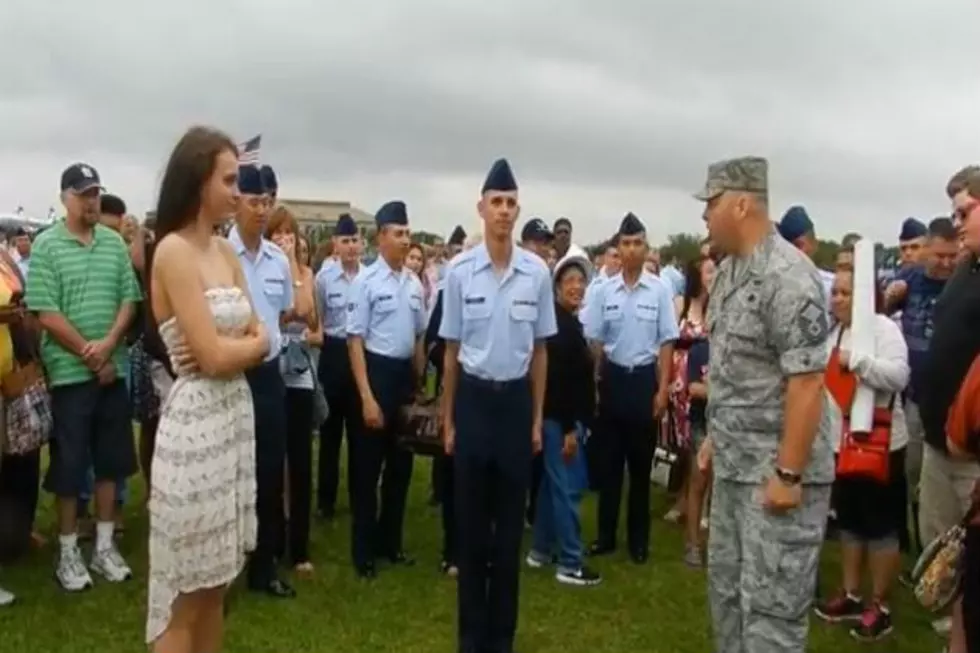 Incredible Air Force Graduation Marriage Proposal [Video]