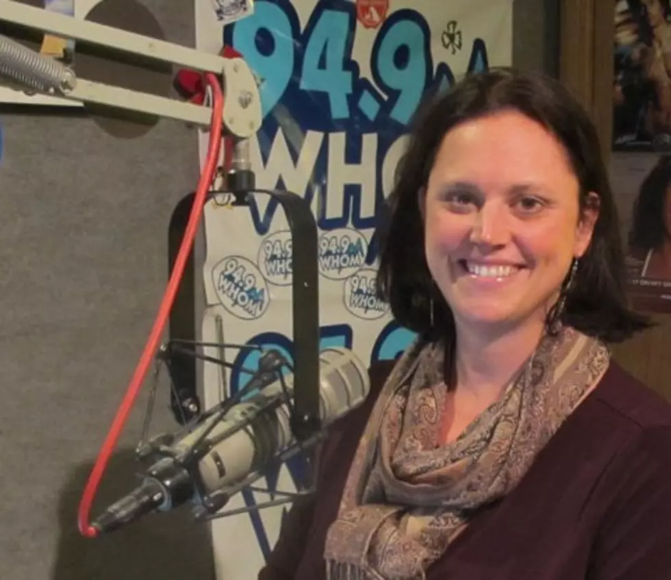 Pet Psychic Sara Moore Answers WHOM Listeners&#8217; Questions About Their Pets [VIDEO]