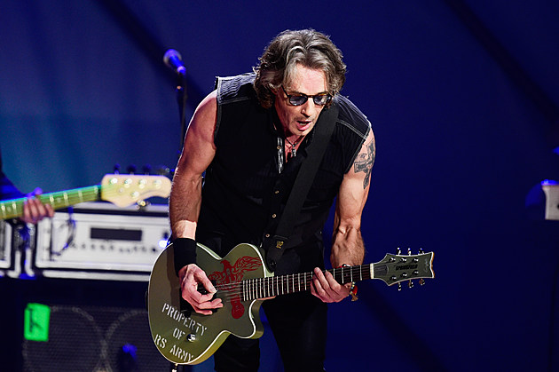 Rick Springfield &#8216;Stripped Down&#8217; In Mass. (Another Concert)