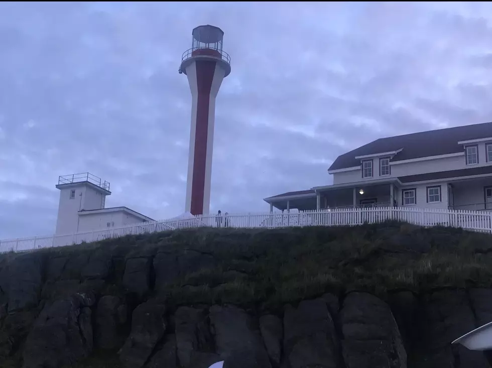 Where To Go In Yarmouth, Nova Scotia: Cape Forchu Lighthouse [PHOTOS]