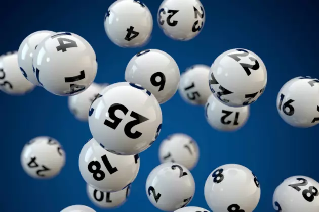 MegaMillions Jackpot Reaches $868 Million. Here&#8217;s How AJ &#038; Nikki Will Win It