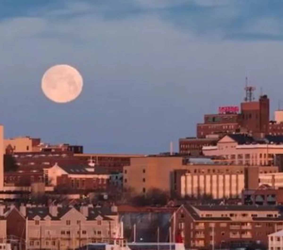 WATCH TimeLapse Of Stunning Moon Setting Over Portland, Maine
