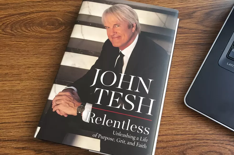 John Tesh Chats With AJ &#038; Nikki About His New Book