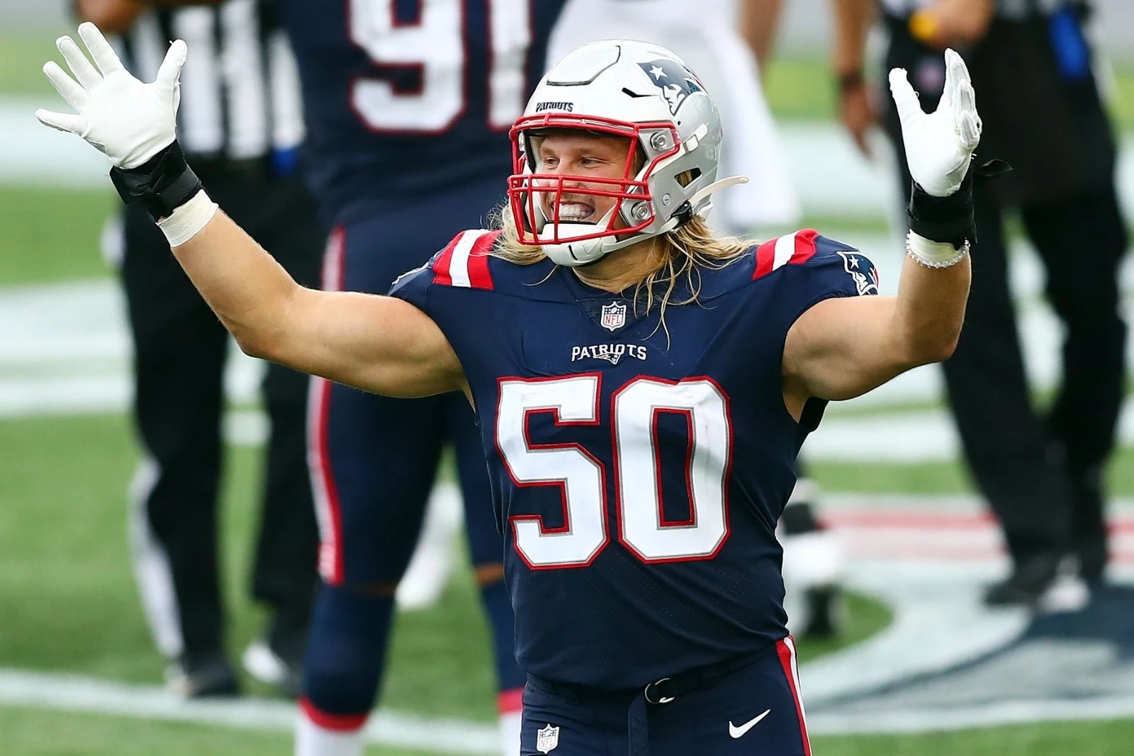 New England Patriots rookie Chase Winovich thanks mom by buying her new car