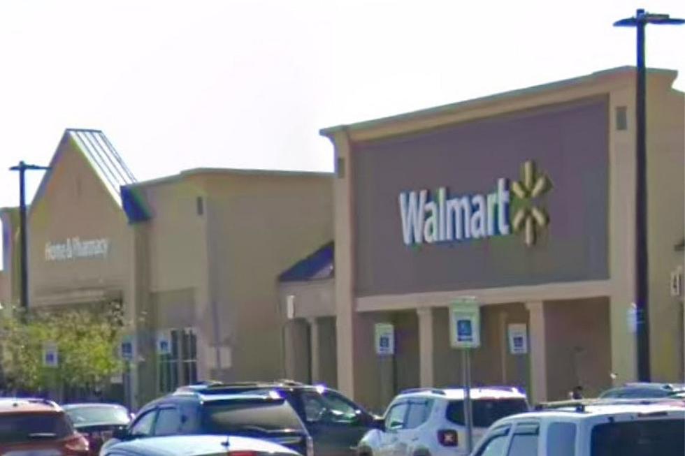 Rochester, New Hampshire Walmart Cashier Witnesses Unreal Chain Reaction of Kindness