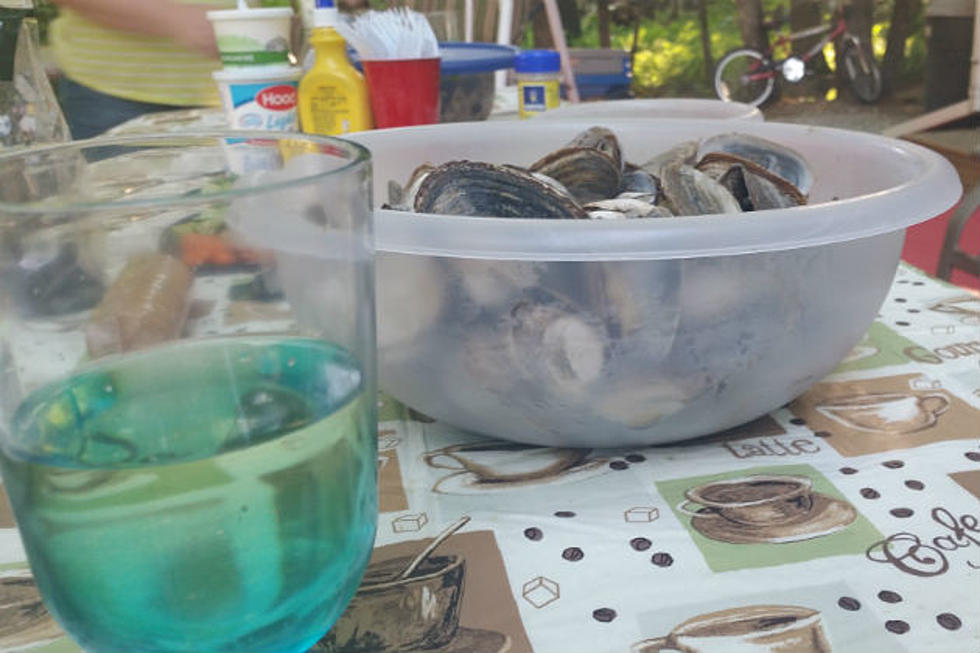 Here’s an Awesome Trick For Cooking the BEST Steamers