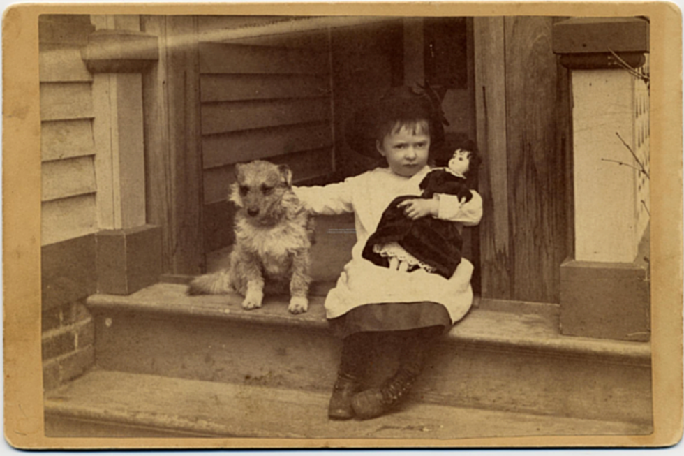 These Vintage Photos of Dogs in Maine Are Insanely Adorable