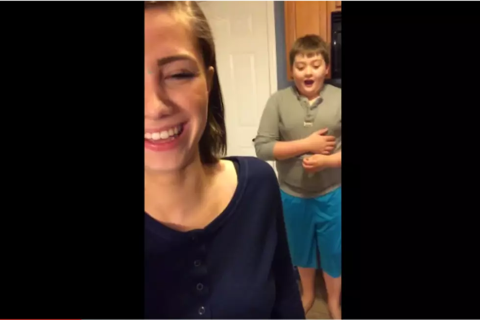 Girl Farts So Loud It Scares Her Brother And I Can&#8217;t Stop Laughing At This [VIDEO]