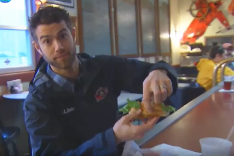 Hot Portland Pirates Hockey Goalie Gives a Tour of Portland Restaurants