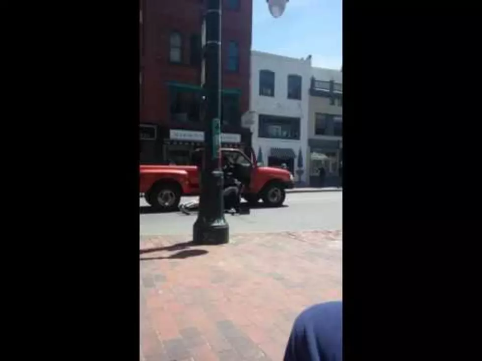 Just A Guy Doing Push Ups On Congress Street..Nothing To See Here [VIDEO]
