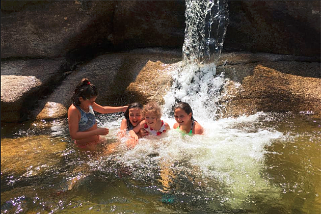 &#8216;Diana&#8217;s Baths&#8217; in North Conway is the Perfect Summer Stop [VIDEO]