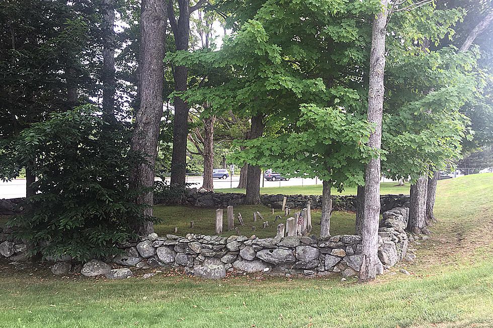There’s a Secret Cemetery in Freeport, Maine. Have You Noticed It?