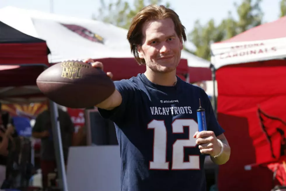 WATCH: Guy Wearing a Tom Brady Mask Is Both Creepy and Awesome