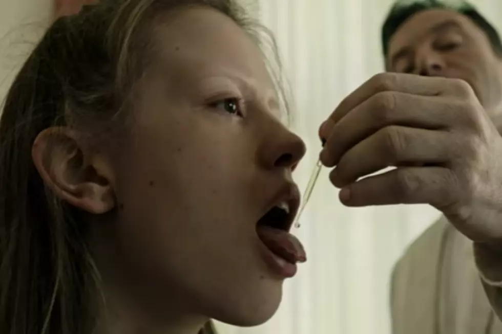 Movie Mom Saw a ‘A Cure for Wellness’ – Hey, That’s a Scary Movie!  [VIDEO]