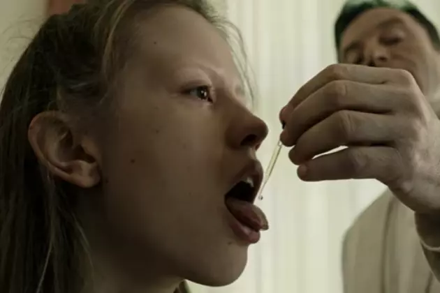 Movie Mom Saw a &#8216;A Cure for Wellness&#8217; &#8211; Hey, That&#8217;s a Scary Movie!  [VIDEO]