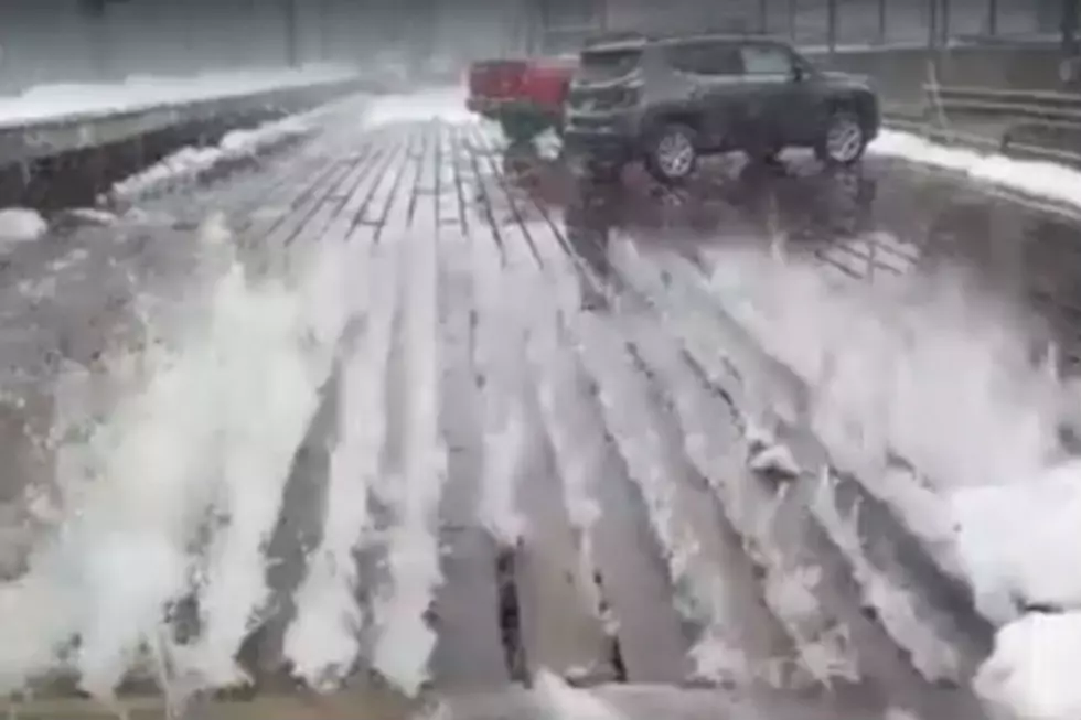 Watch Water Dance On A Pier At High Tide In Portland During The Nor’easter