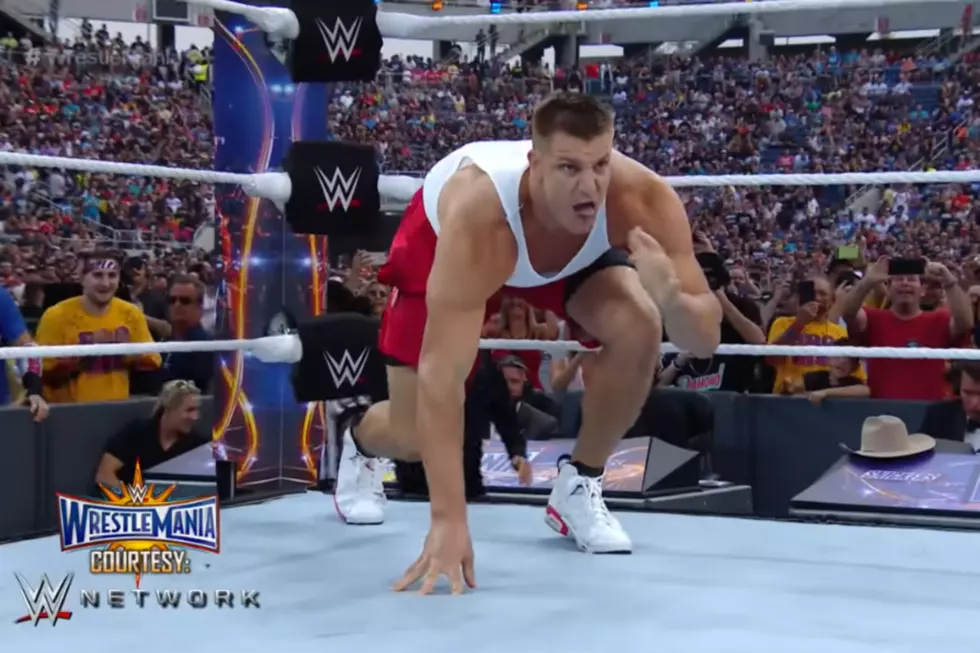 WATCH: New England Patriots Rob Gronkowski Gets in the Ring at Wrestlemania