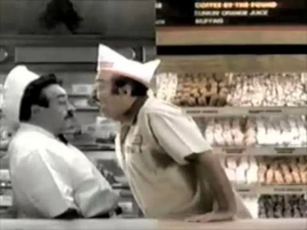 #TBT: Remember The Dunkin’ Donuts Guy? [VIDEO]