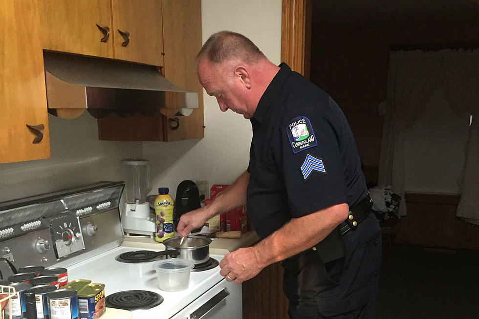 This Cumberland Police Officer Went The Extra Mile to Help an Elderly Man