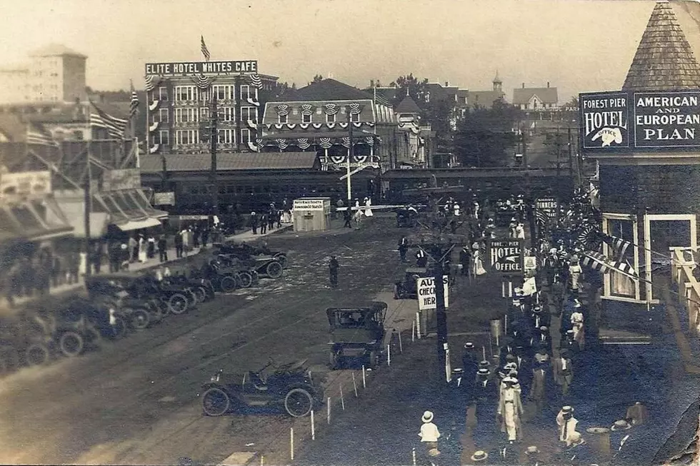Only One Building Still Stands Today in This 1910 Photo of Old Orchard Beach