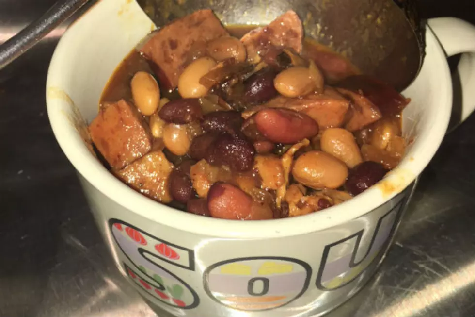 Here&#8217;s How To Make Steelzy&#8217;s BBQ Beans &#038; &#8216;Basa