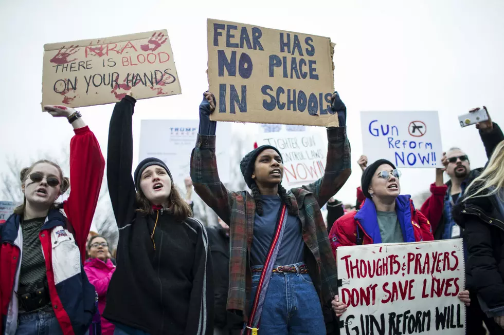 Maine Schools Protesting Gun Violence By Walking Out of School