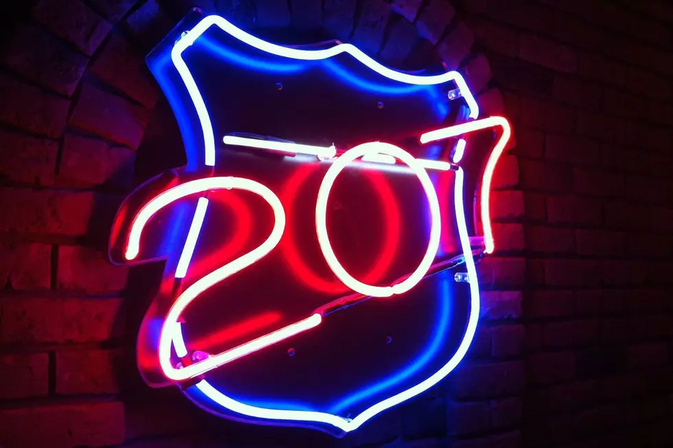 You Could Own the '207' Sign and Help a Great Cause