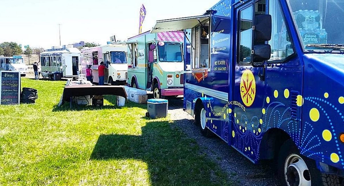This Is What Maine's Biggest Food Truck Festival Looks Like