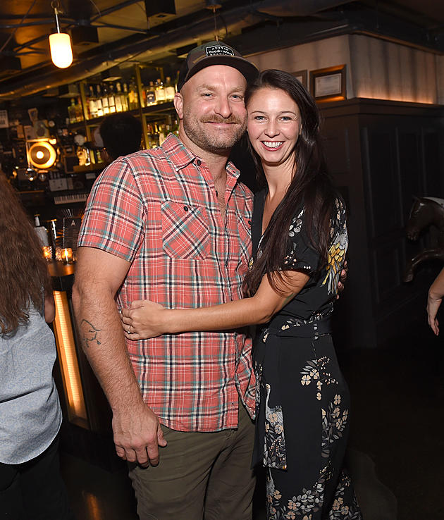 &#8216;Crawl Into Fall: Flannel Pub Crawl&#8217; Comes To The Old Port