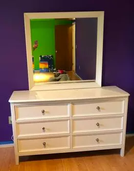 Hilarious New Hobby Seeing Mainers Sell Mirrors On Craigslist