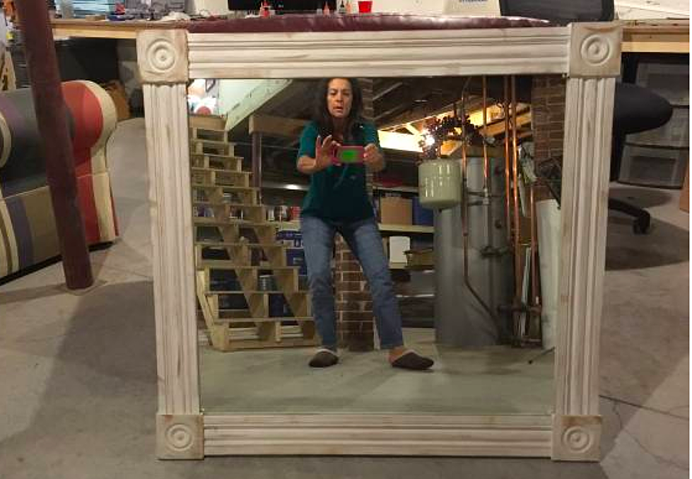 Hilarious New Hobby: Seeing Mainers Sell Mirrors on Craigslist
