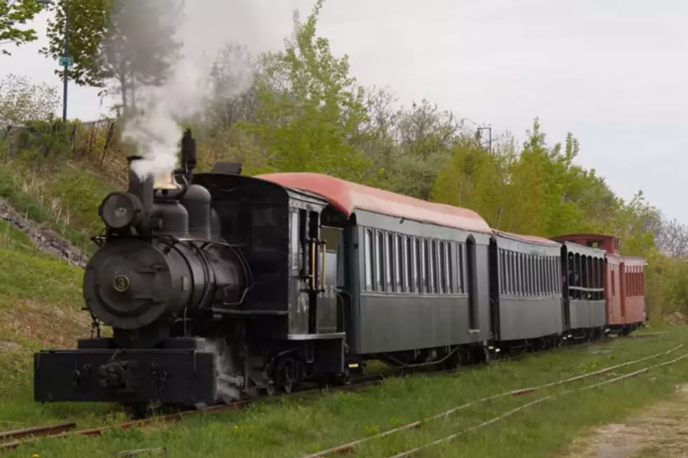 Maine Narrow Gauge Railroad Opens for Season With 'Spring Aboard'