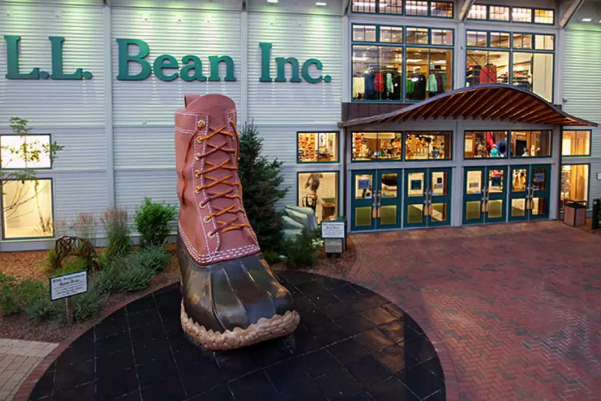 Here's a Full List of Free Concerts at L.L. Bean