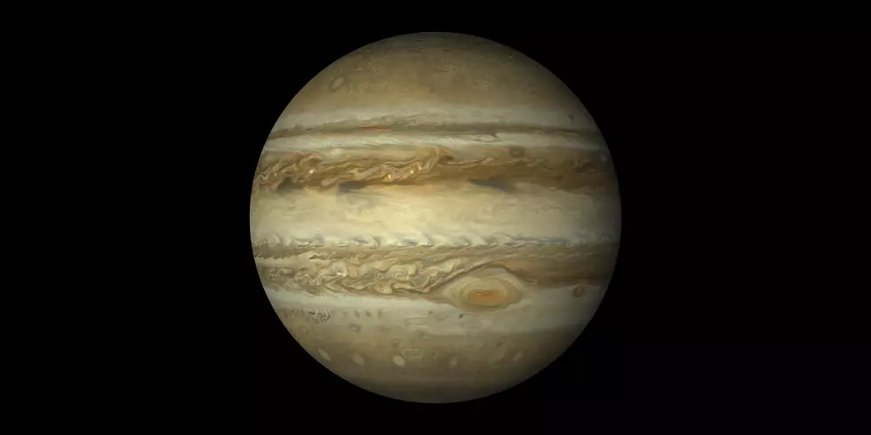 Grab Your Binoculars – NASA Says We Can See Jupiter This Month