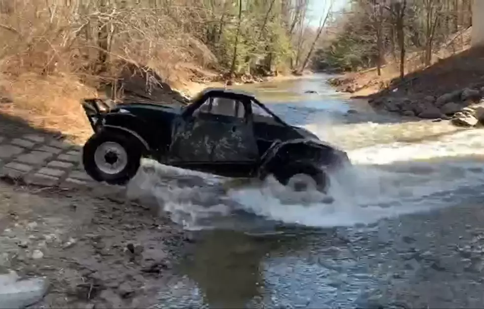 Maine Restaurant Goes Off Road For Delivery in Hilarious Video