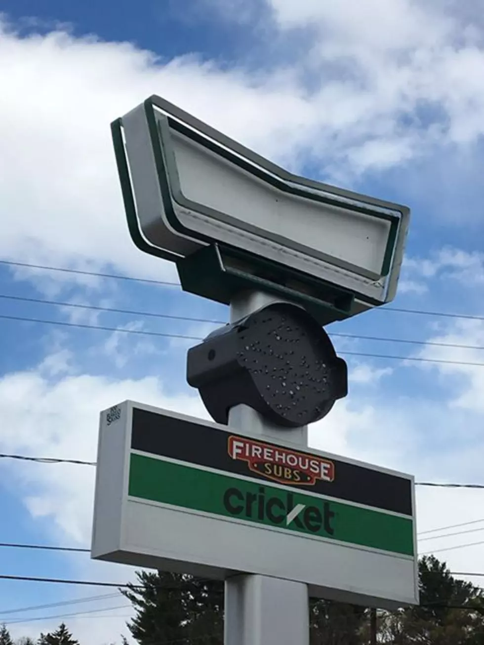 RUMOR: Something New Going Into Former Krispy Kreme in Auburn