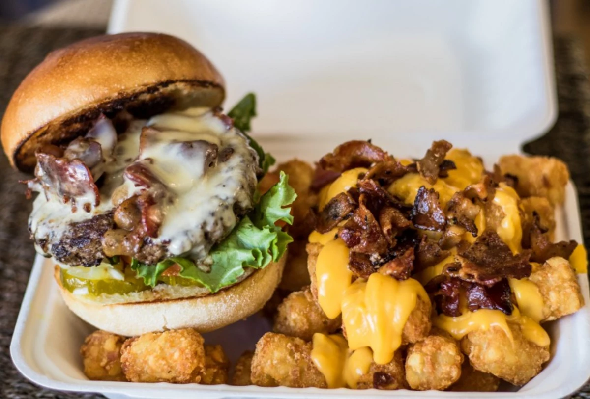 10 Best Burgers in Maine