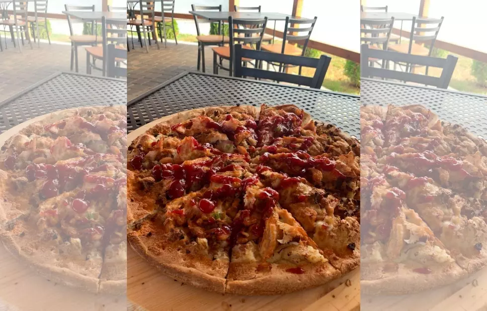 Maine Pub Rolls Out Mouth-Watering Thanksgiving Pizza