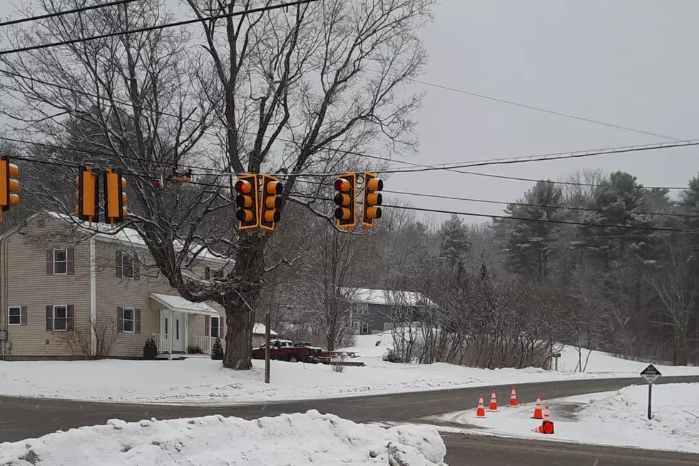 Inattentive Drivers Are Blowing Through A New Traffic Light in Windham