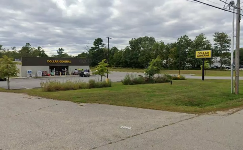 This Maine Dollar General Closed Because Employees Quit, Left Signs on Door