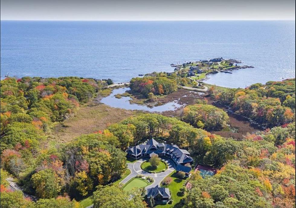 The Most Expensive Luxury VRBO in Maine is $4,643 - Per Night
